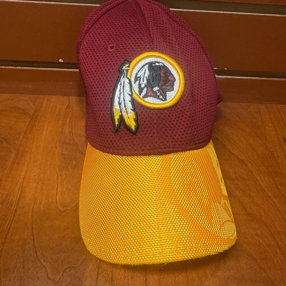 New Era Maroon and Gray 39THIRTY Cap